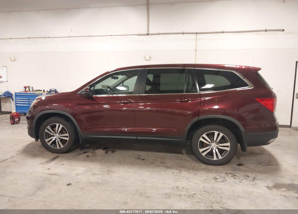 2017 HONDA PILOT EX VIN: 5FNYF6H36HB037537