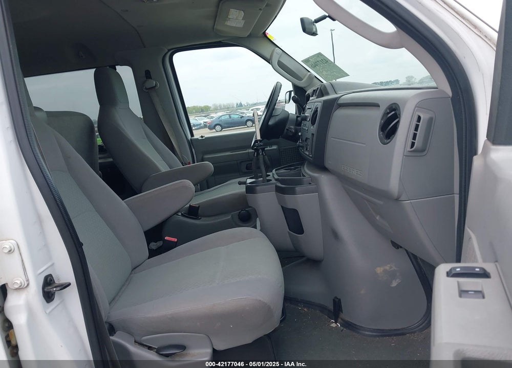 2010 FORD E-350 SUPER DUTY XL/XLT VIN: 1FBSS3BL1ADA74036