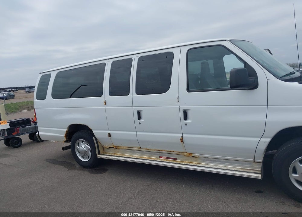 2010 FORD E-350 SUPER DUTY XL/XLT VIN: 1FBSS3BL1ADA74036