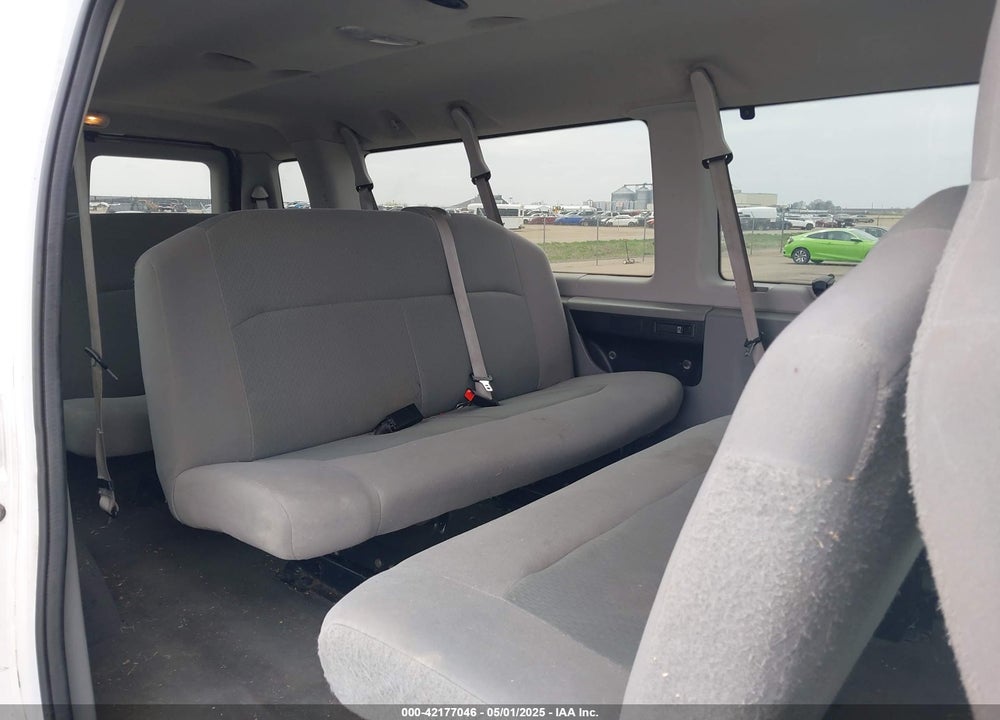 2010 FORD E-350 SUPER DUTY XL/XLT VIN: 1FBSS3BL1ADA74036