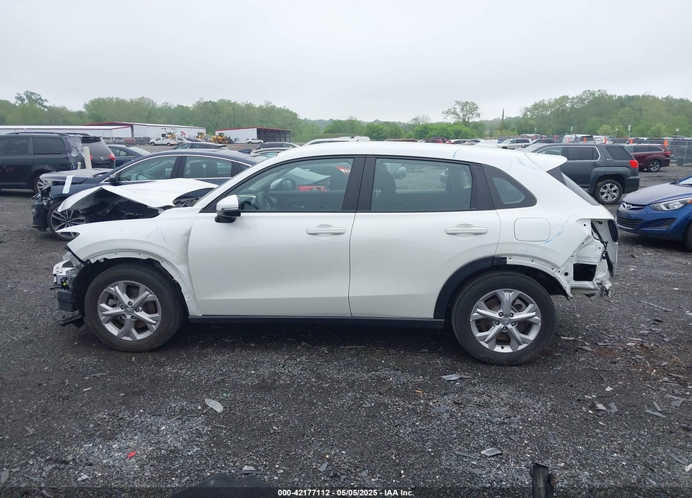 2025 HONDA HR-V VIN: 3CZRZ2H39SM712671