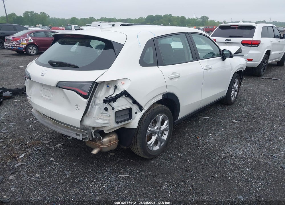 2025 HONDA HR-V VIN: 3CZRZ2H39SM712671
