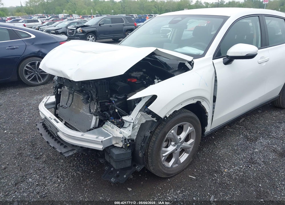 2025 HONDA HR-V VIN: 3CZRZ2H39SM712671