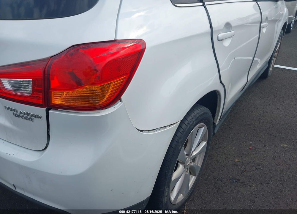 2015 MITSUBISHI OUTLANDER SPORT VIN: 4A4AP4AU0FE050619