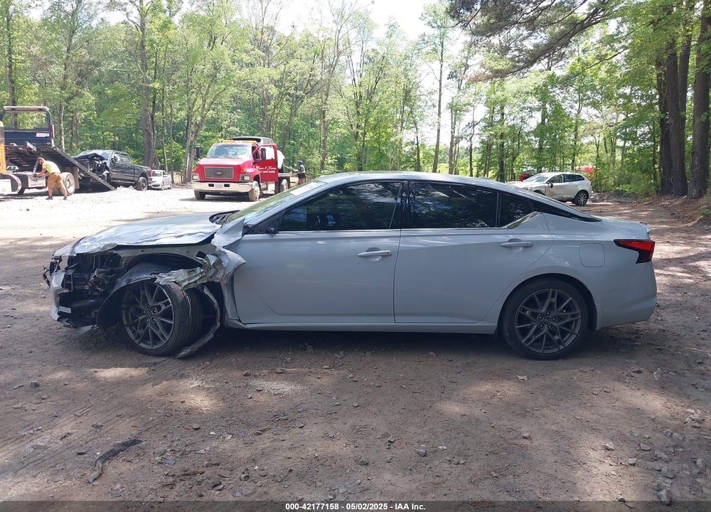 2023 NISSAN ALTIMA VIN: 1N4AL4CV6PN301305