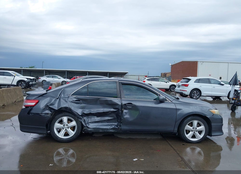 2011 TOYOTA CAMRY VIN: 4T1BF3EK5BU624127