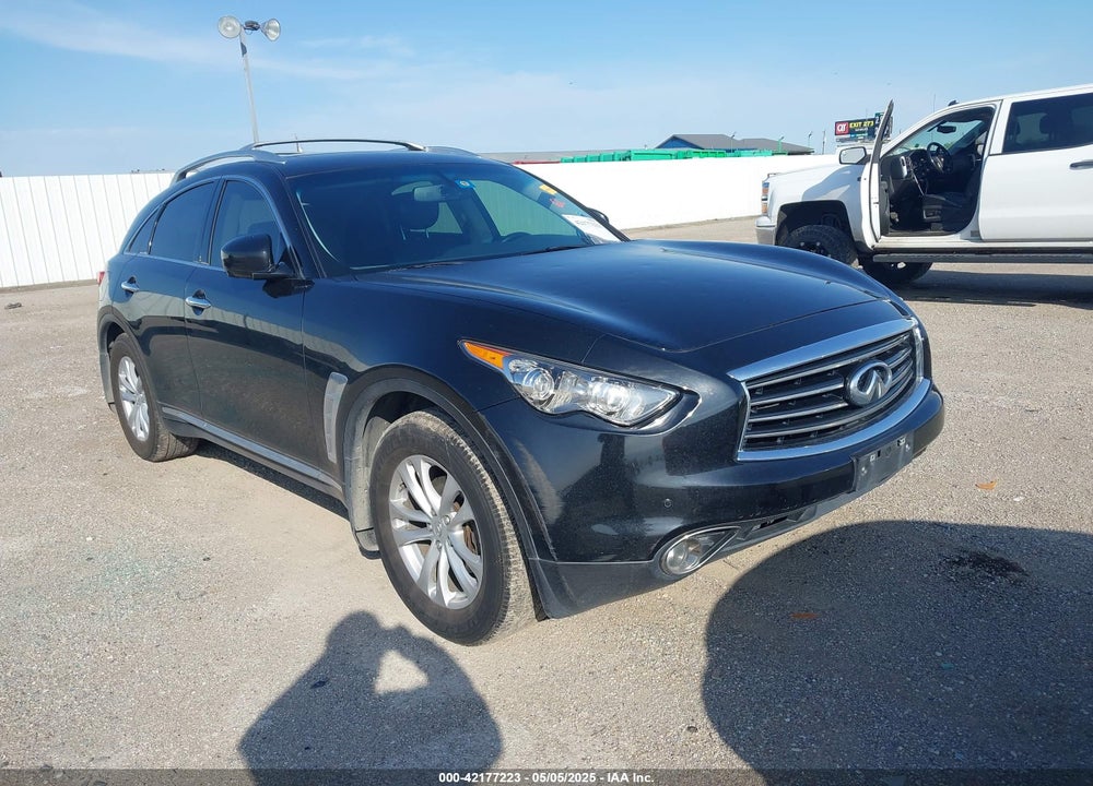 2013 INFINITI FX37 VIN: JN8CS1MU8DM142478