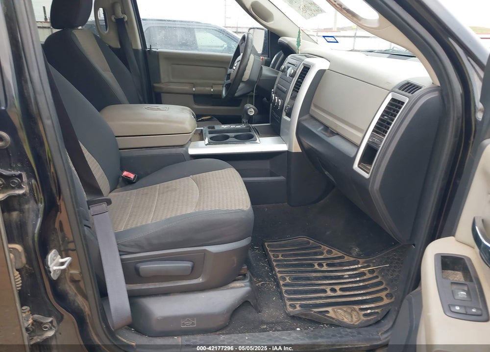 2011 DODGE RAM 1500 VIN: 1D7RV1CT7BS630745