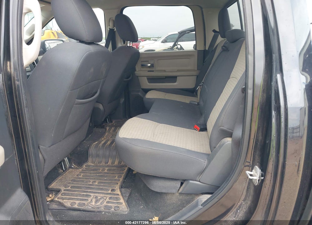 2011 DODGE RAM 1500 VIN: 1D7RV1CT7BS630745