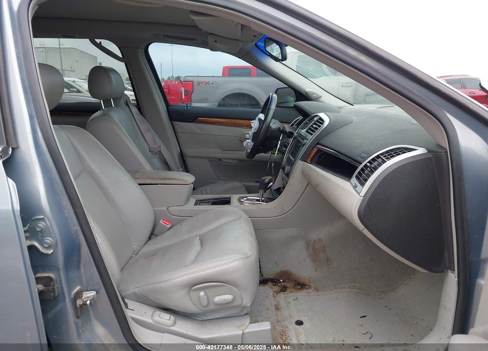 2008 CADILLAC SRX VIN: 1GYEE637780108396