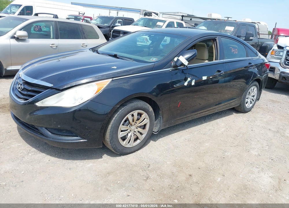 2011 HYUNDAI SONATA VIN: 5NPEB4AC0BH195975