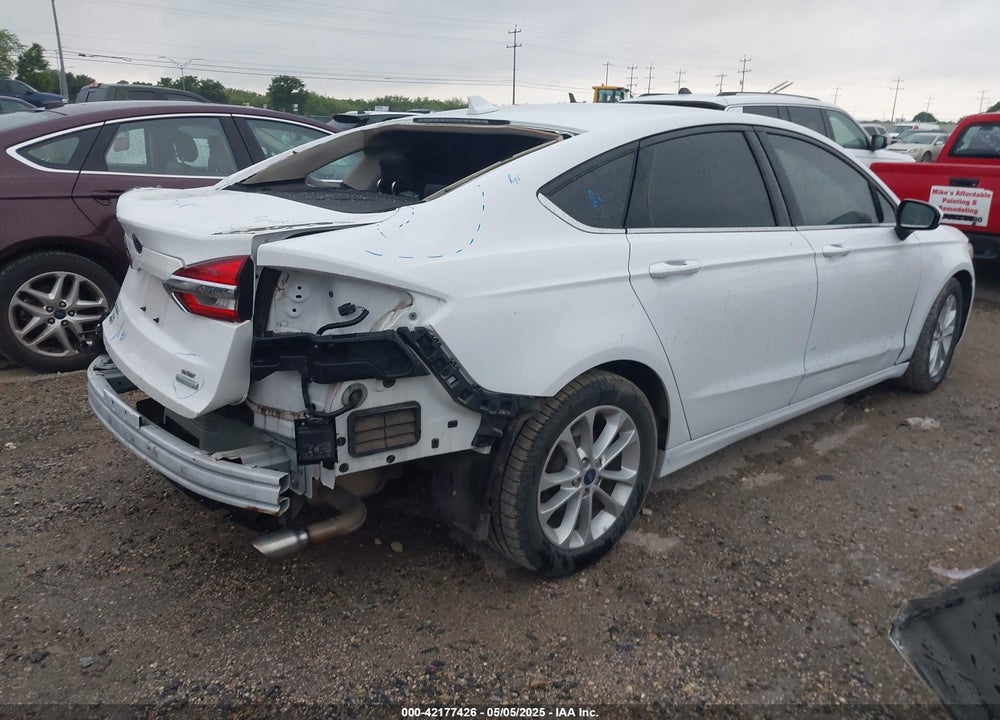 2019 FORD FUSION SE VIN: 3FA6P0HD7KR103180