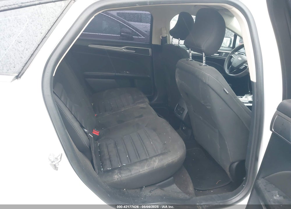 2019 FORD FUSION SE VIN: 3FA6P0HD7KR103180