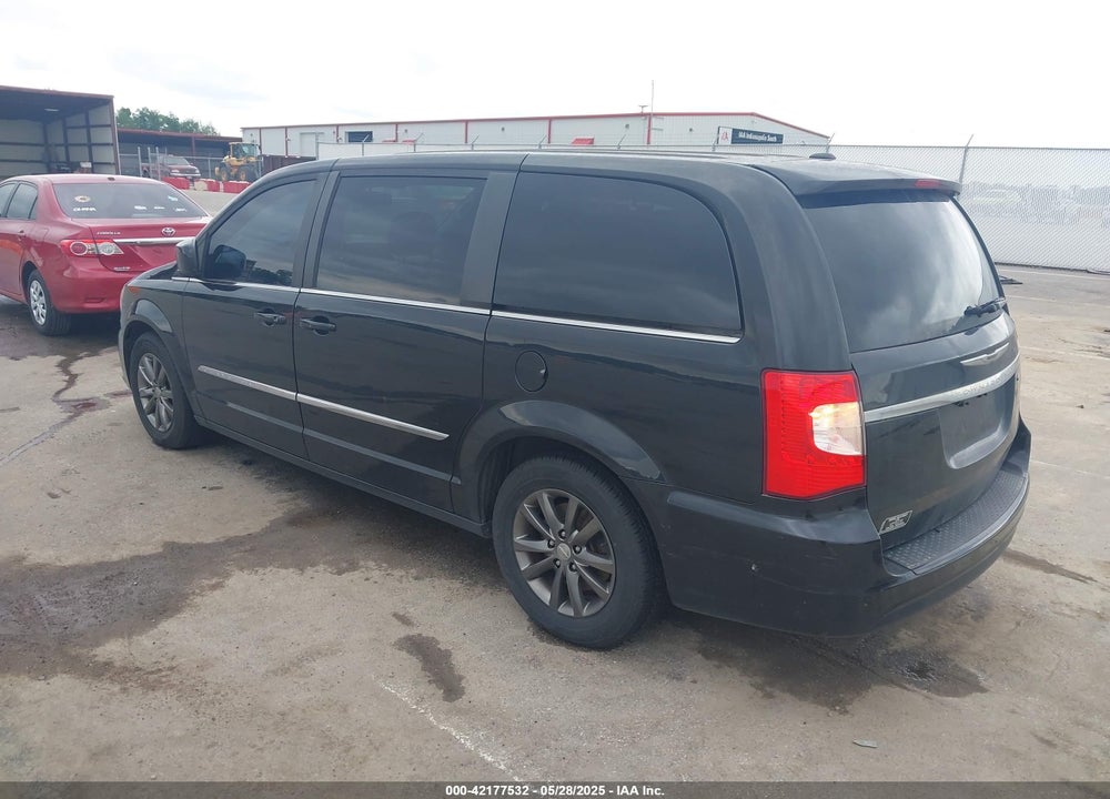 2016 CHRYSLER TOWN & COUNTRY S VIN: 2C4RC1HG0GR150051