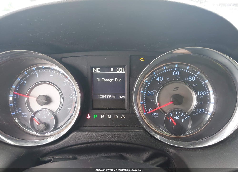 2016 CHRYSLER TOWN & COUNTRY S VIN: 2C4RC1HG0GR150051