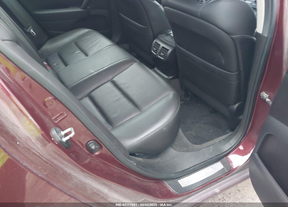 2010 ACURA TL VIN: 19UUA8F2XAA008884