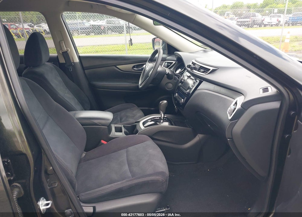 2016 NISSAN ROGUE VIN: JN8AT2MV5GW145818