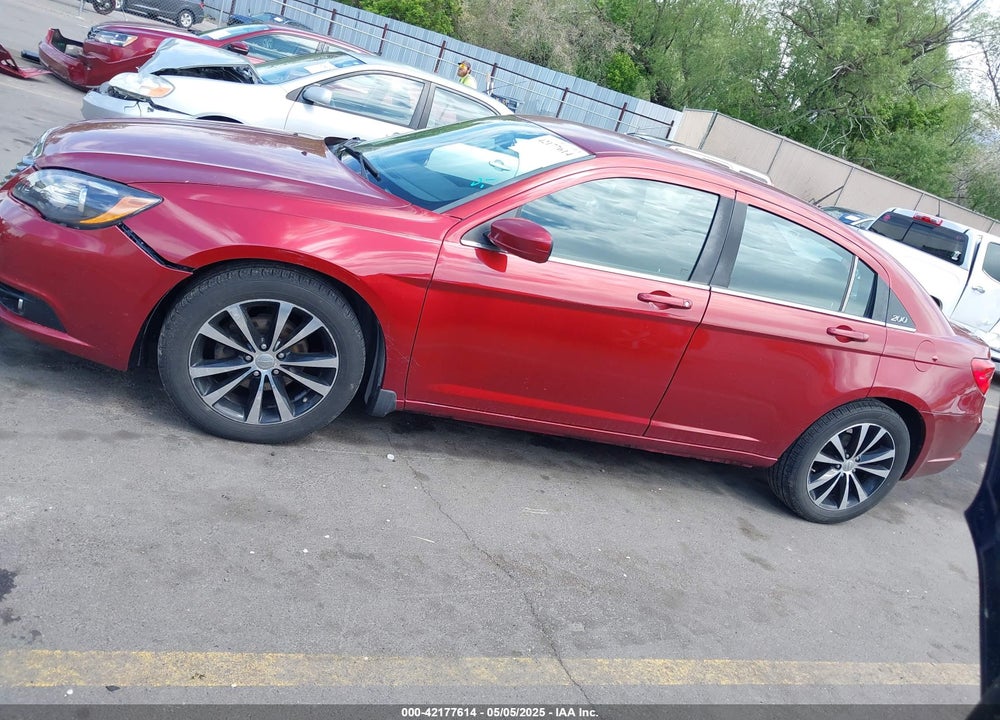 2012 CHRYSLER 200 TOURING VIN: 1C3CCBBG5CN298597
