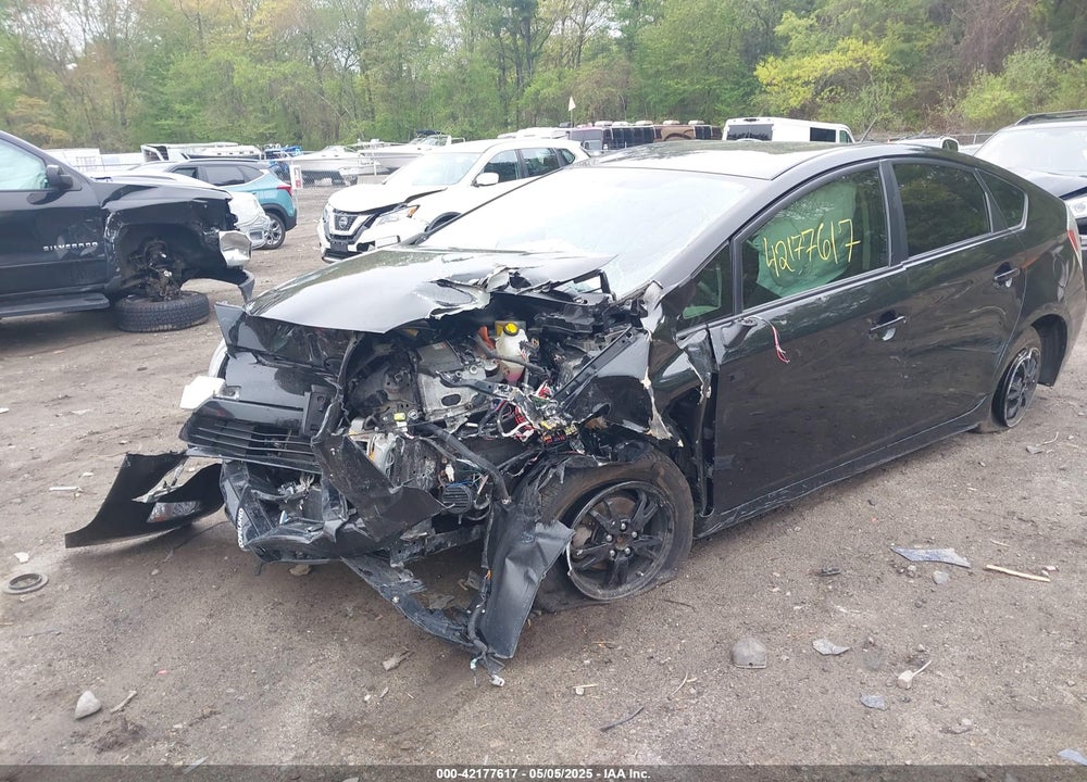2013 TOYOTA PRIUS VIN: JTDKN3DU0D5587382