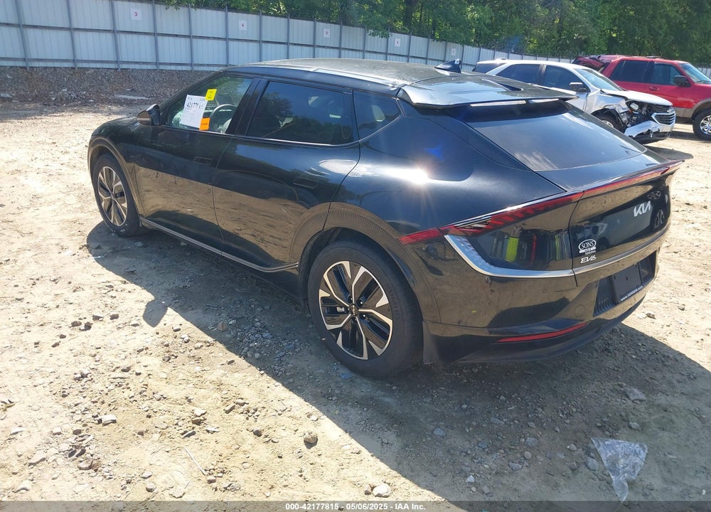 2022 KIA EV6 VIN: KNDC34LA7N5081203