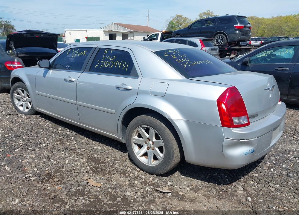 2005 CHRYSLER 300 TOURING VIN: 2C3JA53G75H685774
