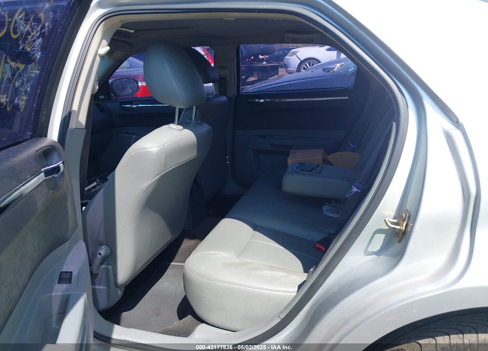 2005 CHRYSLER 300 TOURING VIN: 2C3JA53G75H685774