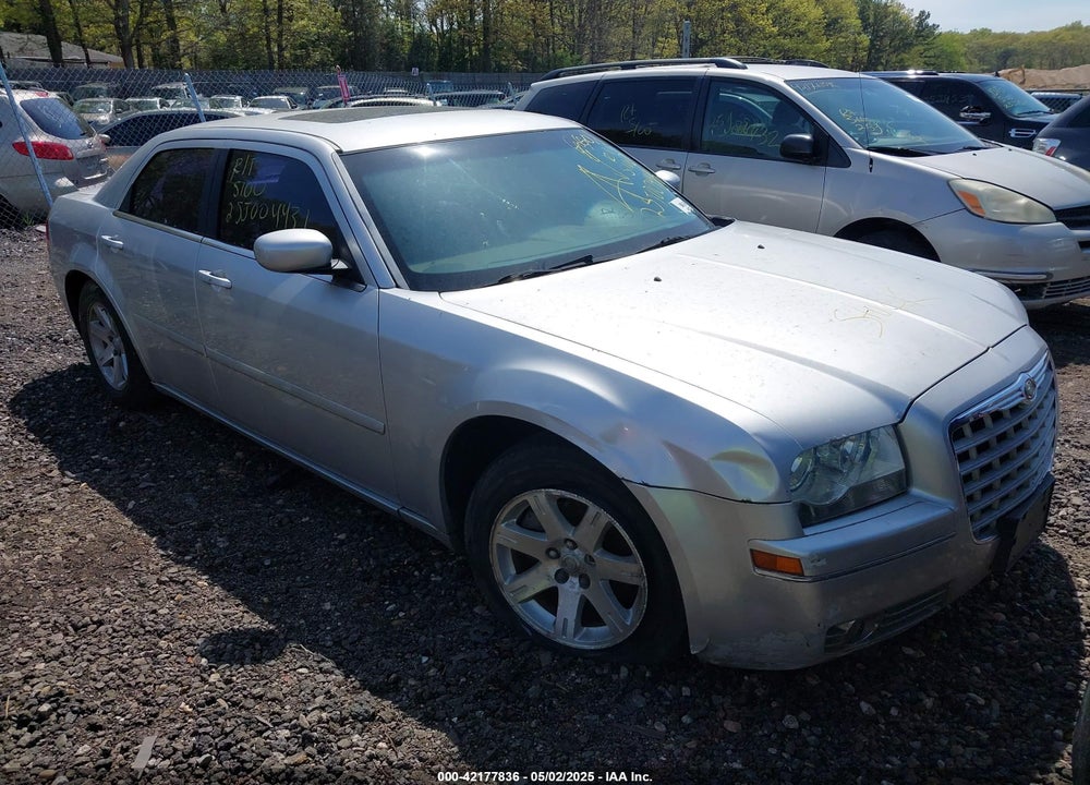 2005 CHRYSLER 300 TOURING VIN: 2C3JA53G75H685774