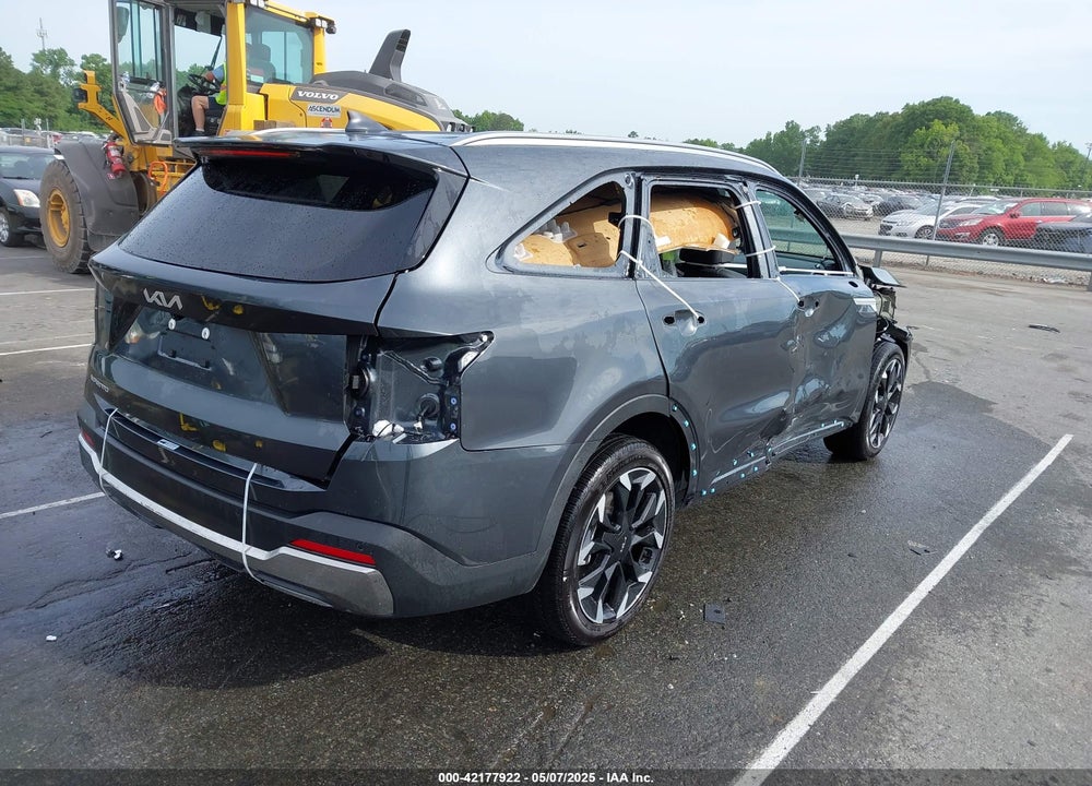 2024 KIA SORENTO EX VIN: 5XYRH4JF7RG298595