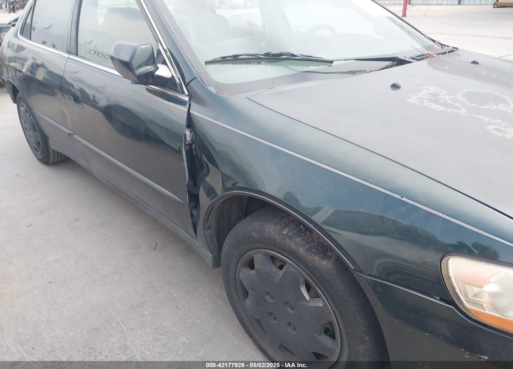 1999 HONDA ACCORD LX VIN: JHMCG5548XC046166