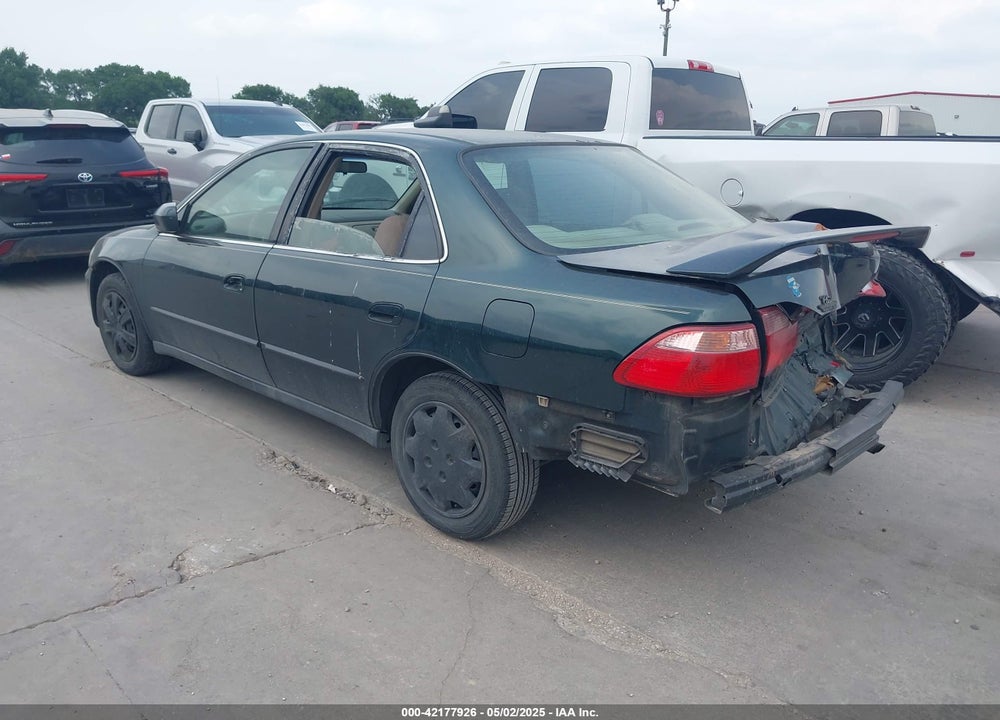 1999 HONDA ACCORD LX VIN: JHMCG5548XC046166