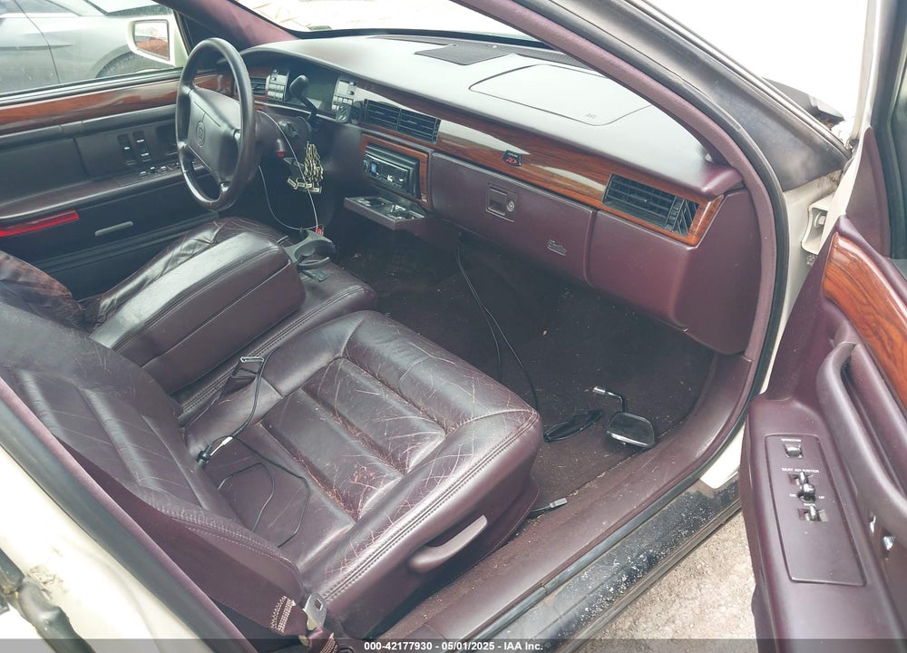 1994 CADILLAC DEVILLE VIN: 1G6KD52BXRU244174