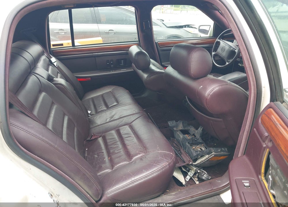 1994 CADILLAC DEVILLE VIN: 1G6KD52BXRU244174