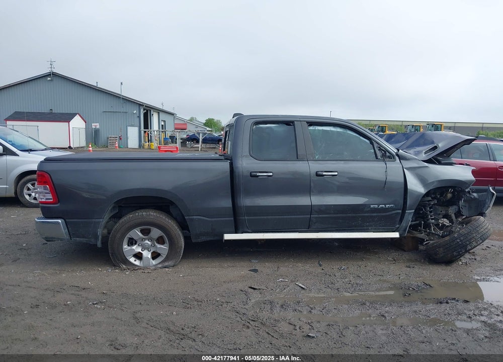 2020 RAM 1500 BIG HORN 4X4 6'4 BOX VIN: 1C6SRFBT3LN414588