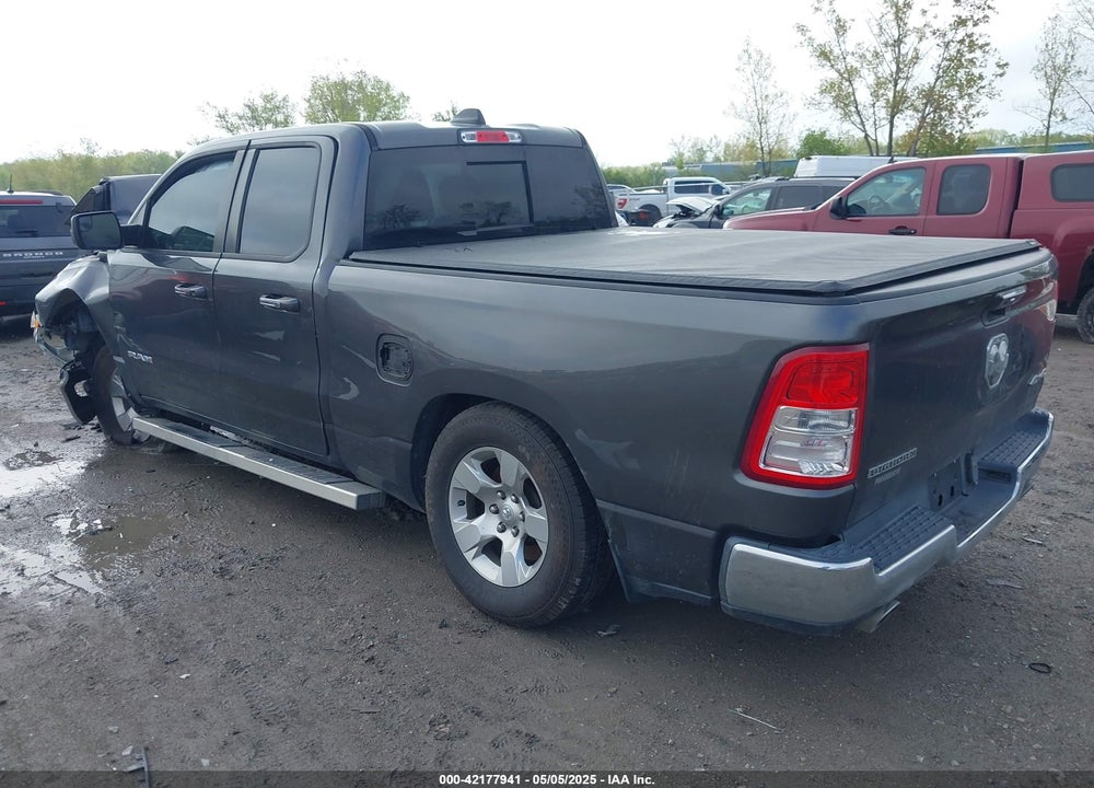 2020 RAM 1500 BIG HORN 4X4 6'4 BOX VIN: 1C6SRFBT3LN414588