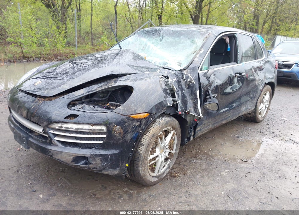 2014 PORSCHE CAYENNE VIN: WP1AA2A24ELA97043