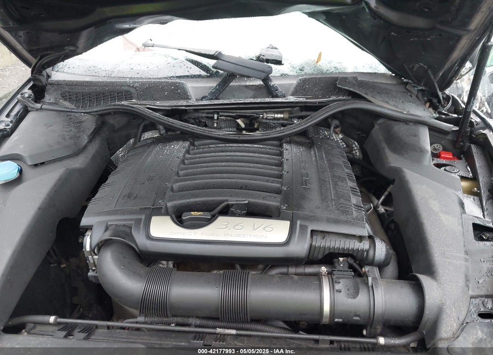 2014 PORSCHE CAYENNE VIN: WP1AA2A24ELA97043