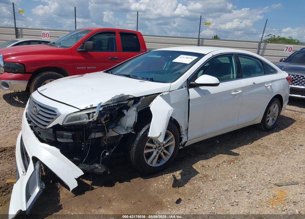 2017 HYUNDAI SONATA VIN: 5NPE24AF4HH511056