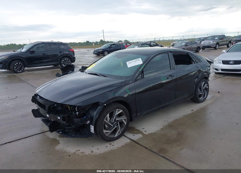 2025 HYUNDAI ELANTRA VIN: KMHLM4DG4SU960686