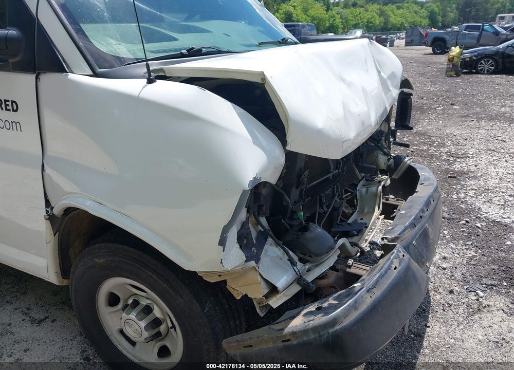 2015 CHEVROLET EXPRESS 2500 VIN: 1GCWGFFF8F1103870