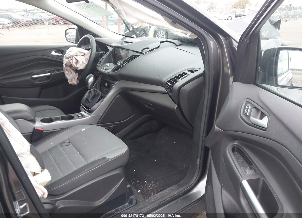 2016 FORD ESCAPE SE VIN: 1FMCU9G95GUA84700
