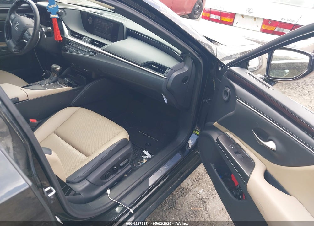 2019 LEXUS ES 350 VIN: 58ABZ1B16KU020442
