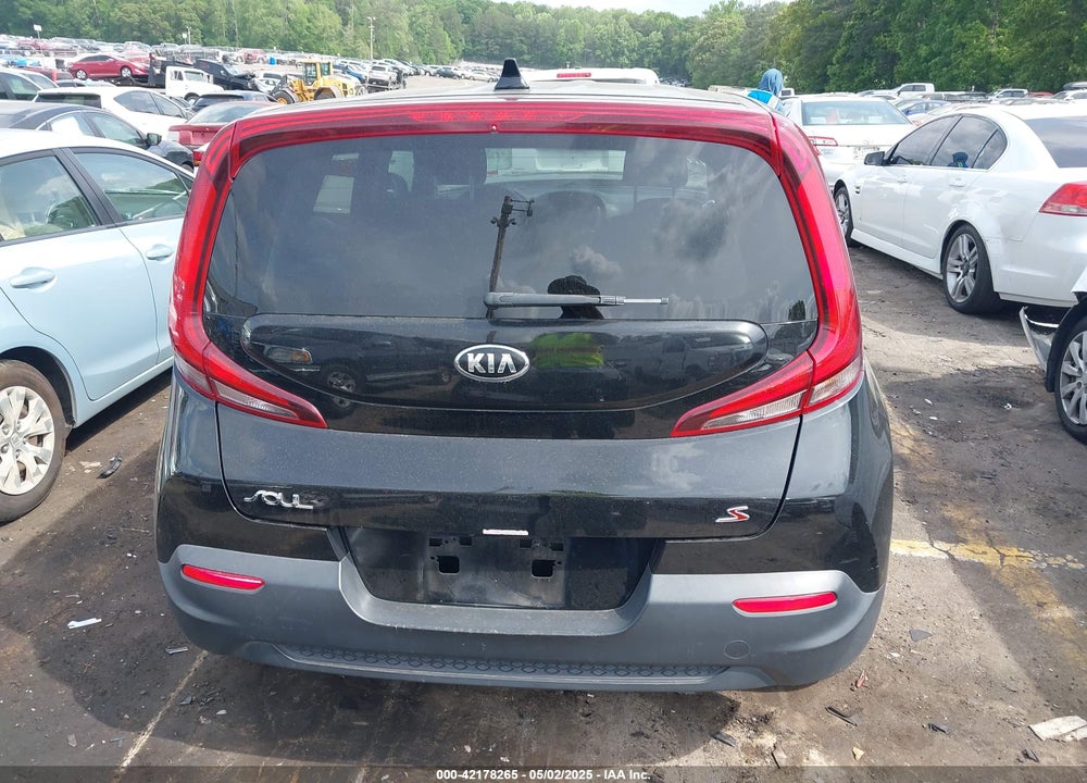 2021 KIA SOUL !/+/S VIN: KNDJ23AU4M7768305