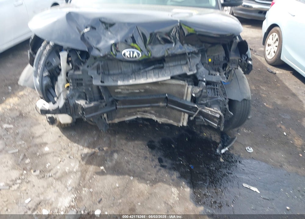 2021 KIA SOUL !/+/S VIN: KNDJ23AU4M7768305
