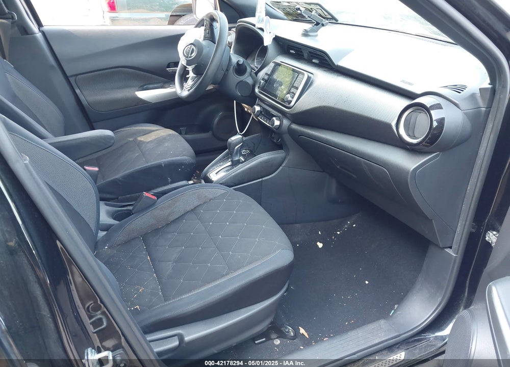 2019 NISSAN KICKS SV VIN: 3N1CP5CU0KL477623