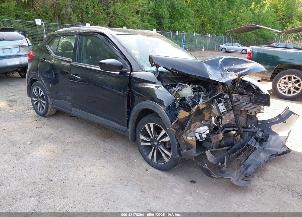 2019 NISSAN KICKS SV VIN: 3N1CP5CU0KL477623
