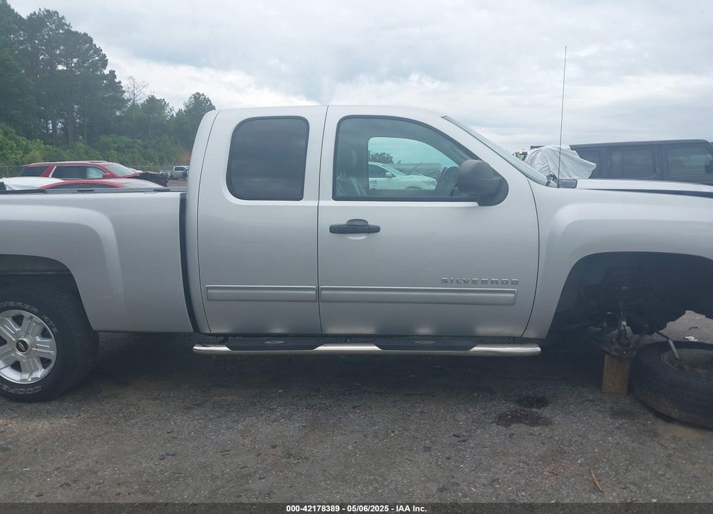 2012 CHEVROLET SILVERADO 1500 LT VIN: 1GCRCSE02CZ280457