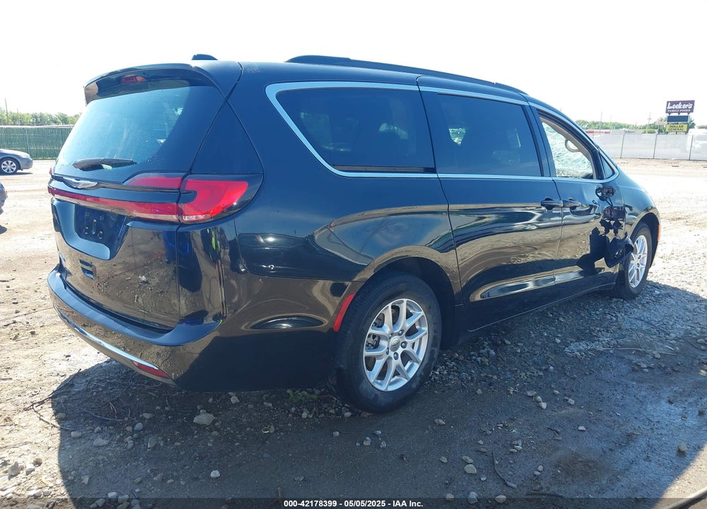 2022 CHRYSLER PACIFICA TOURING L VIN: 2C4RC1BGXNR142495