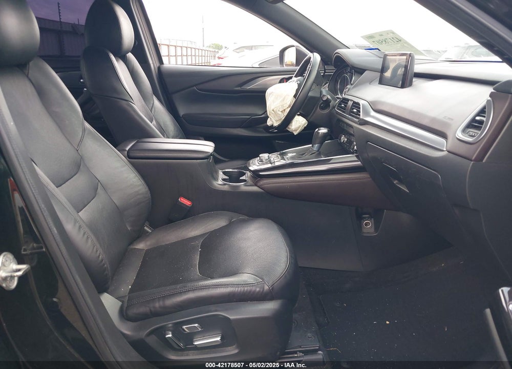 2018 MAZDA CX-9 VIN: JM3TCADY3J0205878