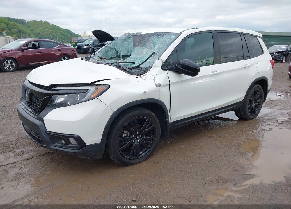 2019 HONDA PASSPORT SPORT VIN: 5FNYF8H28KB010303