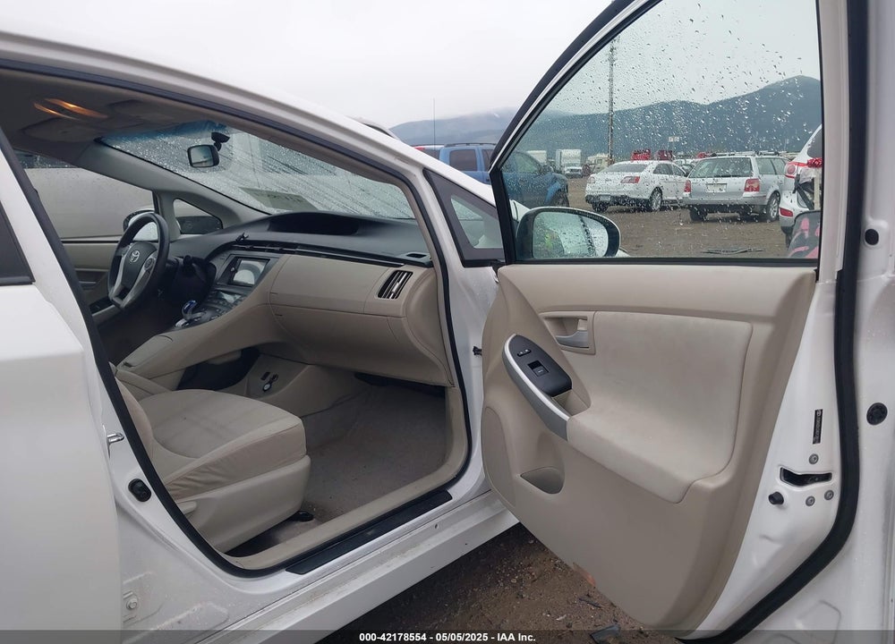 2010 TOYOTA PRIUS VIN: JTDKN3DU2A0128119